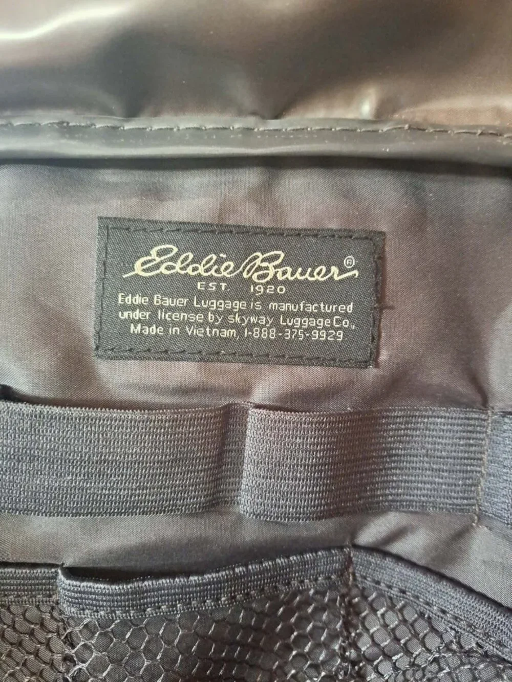 Eddie Bauer Hanging Travel Toiletry Bag Black Nylon Soft Case Mesh Pockets - Picture 7 of 8